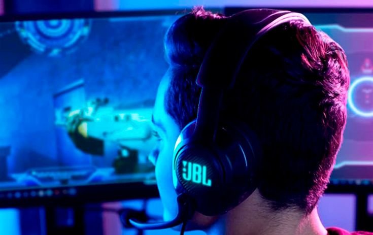 headset JBL Quantum 400